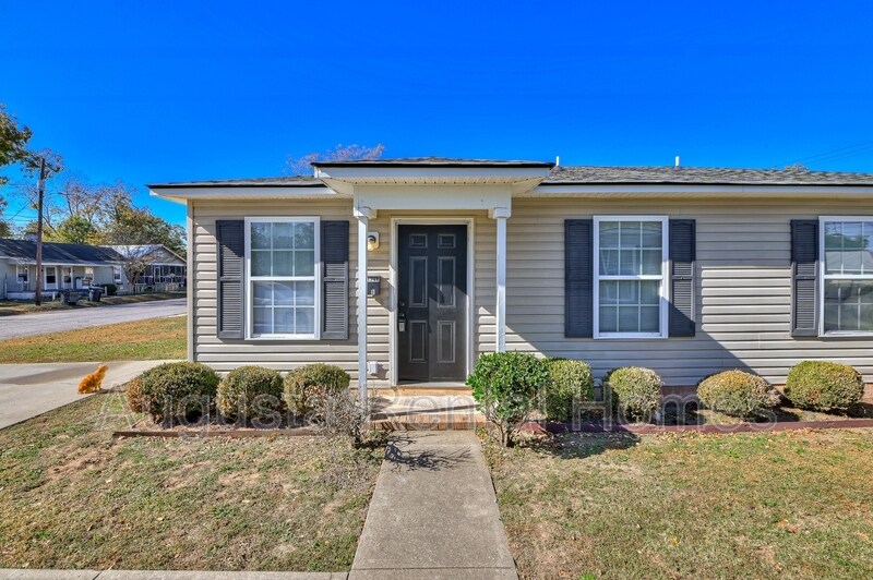 1718 Hicks St in Augusta, GA - Building Photo