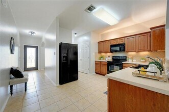 212 Housefinch Loop in Leander, TX - Building Photo - Building Photo