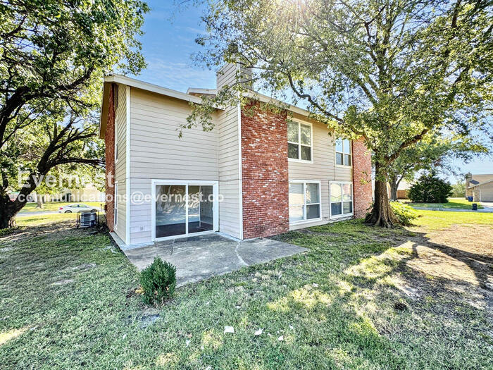 6502 S 83rd E Ave in Tulsa, OK - Building Photo