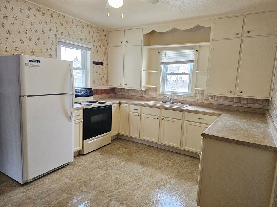 160 13th Ave S in Wisconsin Rapids, WI - Building Photo