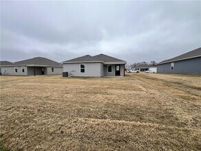 2820 Evans St in Pea Ridge, AR - Building Photo - Building Photo