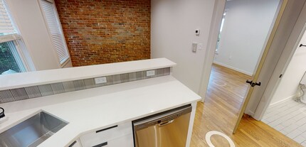 2 Belvidere Pl, Unit #1 in Cambridge, MA - Building Photo - Building Photo