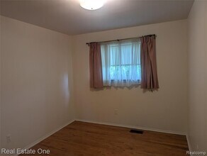 43076 Ryegate St in Canton Township, MI - Building Photo - Building Photo