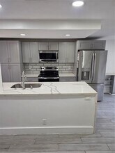 846 NW 81st Ave in Plantation, FL - Building Photo - Building Photo