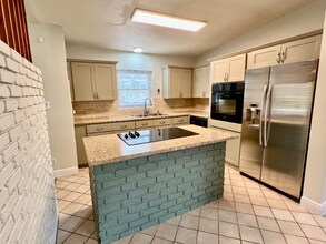 3107 S Park Ave in Sanford, FL - Building Photo - Building Photo