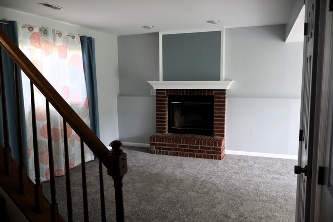 647 Regent Rd in Cincinnati, OH - Building Photo - Building Photo