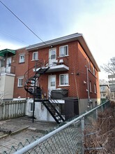 9945 D'iberville St in Montréal, QC - Building Photo - Building Photo