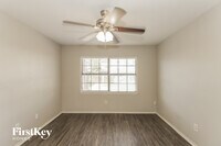 16914 Kilwinning Dr photo'