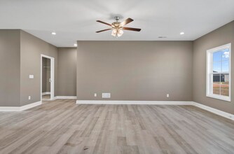 600 Victoria Wy in Franklin, KY - Building Photo - Building Photo