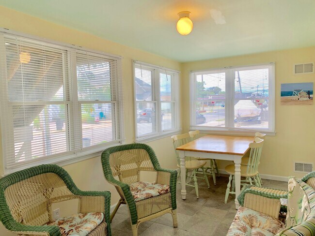 62 M St in Seaside Park, NJ - Building Photo - Building Photo
