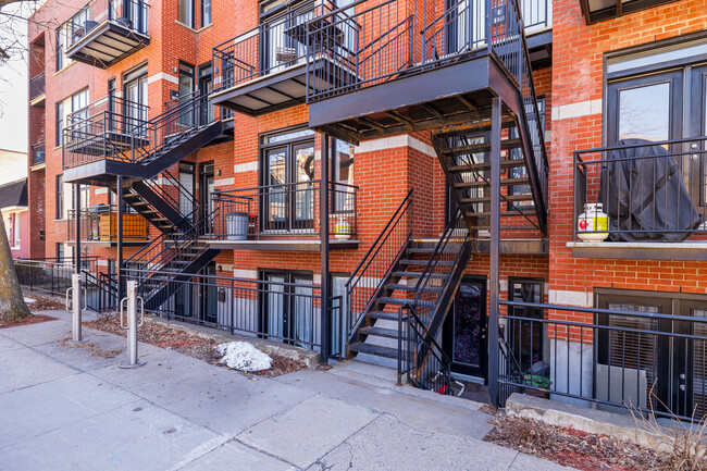 6028-6048 De Lorimier Av in Montréal, QC - Building Photo - Building Photo