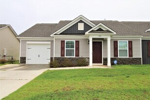 445 Conifer St in Sumter, SC - Building Photo