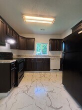 2123 W Atlantic St in Springfield, MO - Building Photo - Building Photo