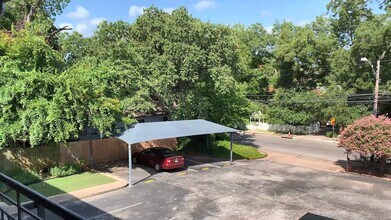 1115 W 10th St, Unit 200 in Austin, TX - Building Photo - Building Photo