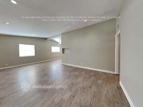 18612 Arminta St in Los Angeles, CA - Building Photo - Building Photo