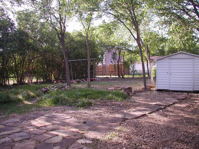 1218 Danville Dr in Richardson, TX - Building Photo - Building Photo