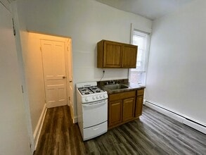 1313 W Allegheny Ave in Philadelphia, PA - Building Photo - Building Photo