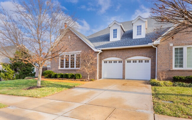 1991 Chesterfield Ridge Cir in Chesterfield, MO - Building Photo - Building Photo