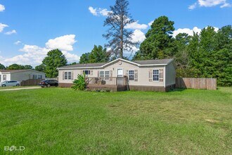 303 Canvas Back Dr in Princeton, LA - Foto de edificio - Building Photo