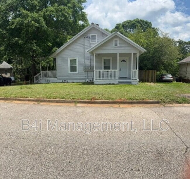 property at 422 Lakeview St