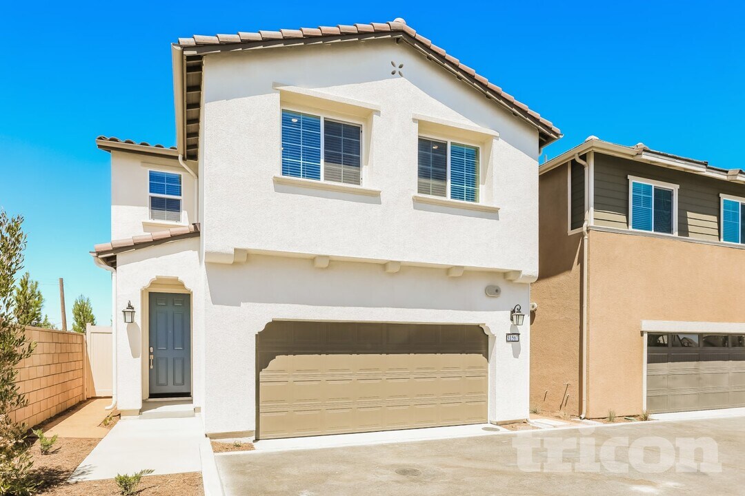 31567 Hans Dr in Menifee, CA - Building Photo