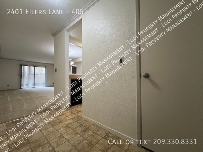 2401 Eilers Ln in Lodi, CA - Building Photo - Building Photo