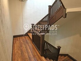 726 Washington St in Brookline, MA - Building Photo