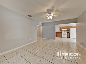 5571 66th Ave N in Pinellas Park, FL - Building Photo - Building Photo