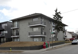 Bankview 1737 Apartments in Calgary, AB - Building Photo - Building Photo