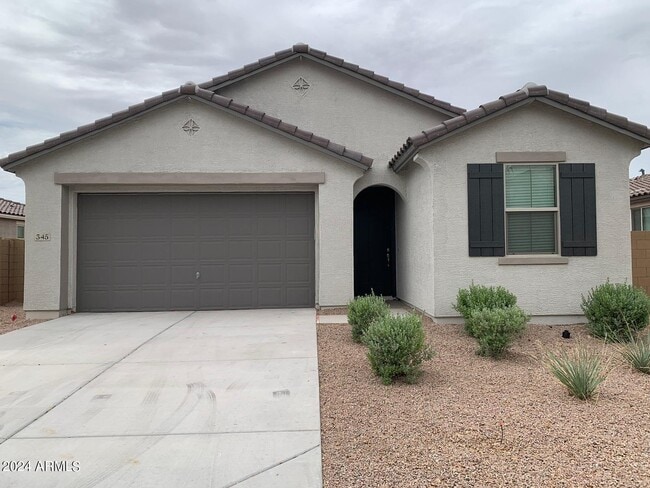 345 E Caribbean Dr in Casa Grande, AZ - Building Photo - Building Photo