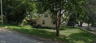1700 S Nicollet St in Sioux City, IA - Building Photo