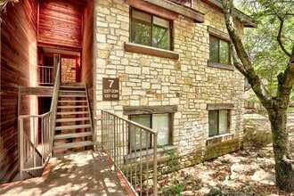 8200 Neely Dr, Unit 236 in Austin, TX - Building Photo - Building Photo