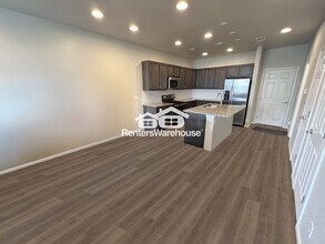 19201 E 64th Ave in Denver, CO - Building Photo - Building Photo