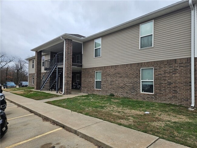325 Sadie Ln in Centerton, AR - Building Photo - Building Photo