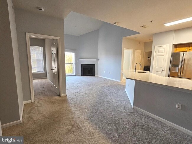 13377 Connor Dr in Centreville, VA - Building Photo - Building Photo