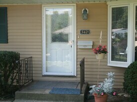 3421 N Indiana Ave, Unit 3421 N Indiana Ave Peoria in Peoria, IL - Building Photo