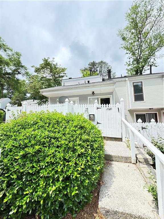 property at 2680 Greentree Dr SE