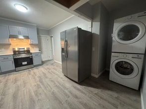 43 Bradley St., Unit 1 in Somerville, MA - Building Photo - Building Photo