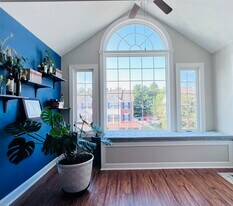 8317 Bluebird Way, Unit M in Lorton, VA - Building Photo