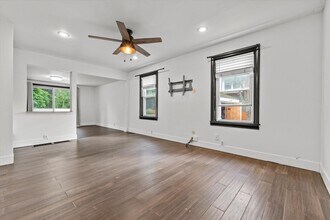 16 Chautauqua Ave in Nashua, NH - Building Photo - Building Photo