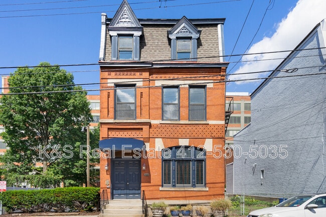 property at 2119 Sidney St