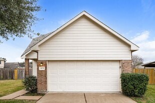 4838 Montclair Hill Ln in Fresno, TX - Building Photo