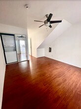 19 Ozone Ave in Los Angeles, CA - Building Photo - Building Photo