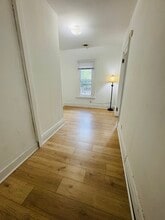 78 Callodine Ave, Unit Upper in Eggertsville, NY - Foto de edificio - Building Photo