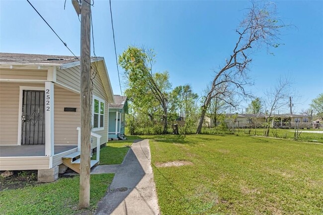 property at 2522 Campbell St
