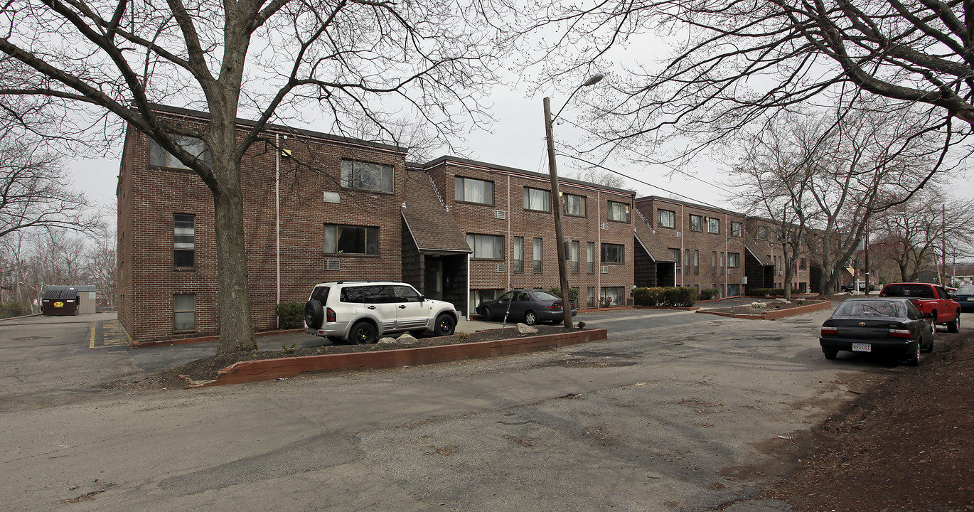 White Birch in Framingham, MA - Building Photo