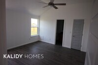 1400 Buena Vista Cir photo'