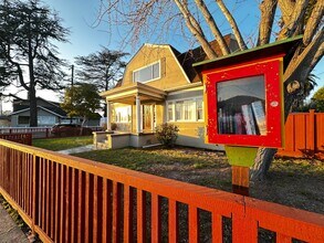 1010 Dutton Ave in San Leandro, CA - Building Photo - Building Photo