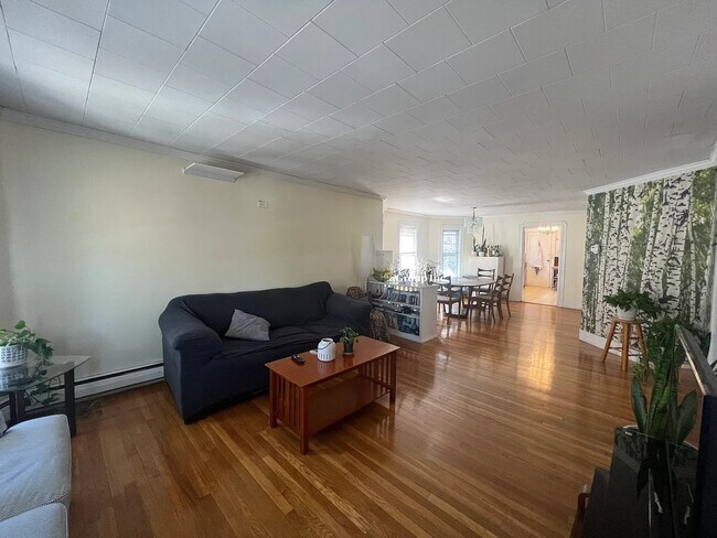 33 Winslow Ave, Unit 2