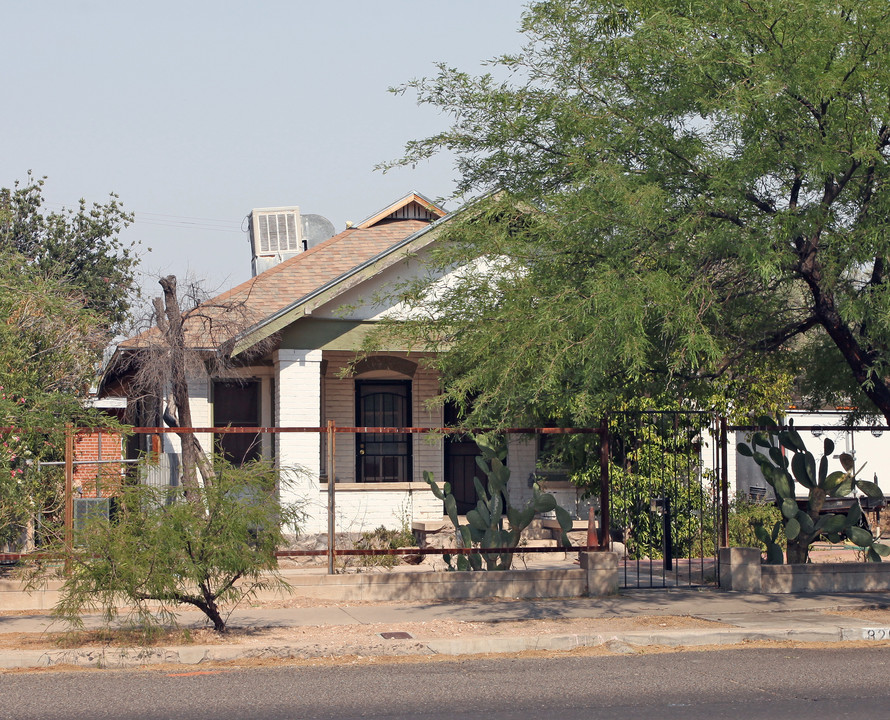 820 N 6th Ave in Tucson, AZ - Building Photo